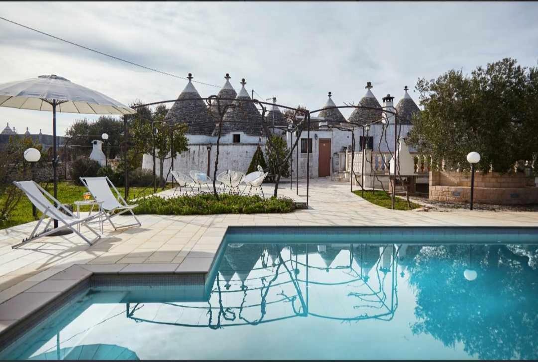 Trulli Azzalema With Exclusive Pool Villa Бриндизи Екстериор снимка